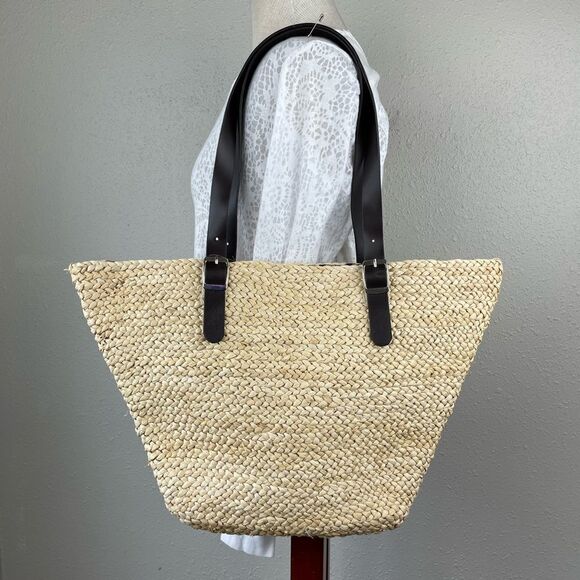 Newport News Corn Husk Tote EUC - Picture 1 of 6